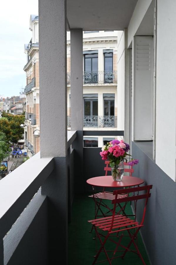 Grand Appartement Cosy-Hyper Centre-Place Verdun Tarbes Exterior photo